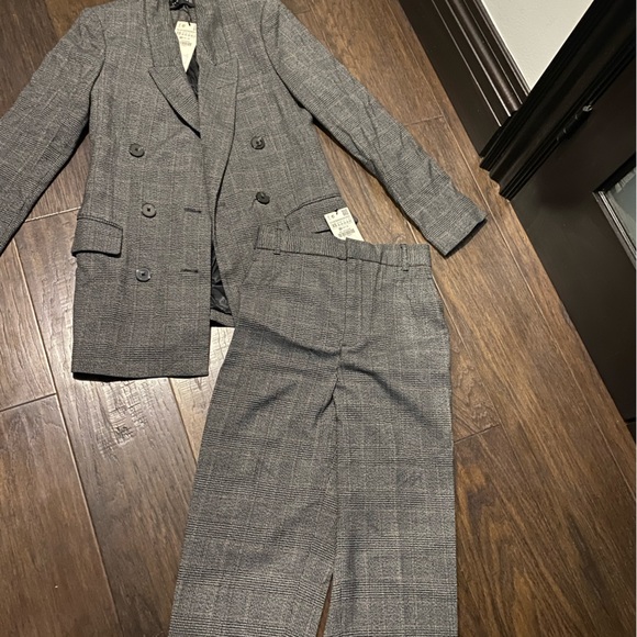 Zara Plaid Double Breasted Blazer and Cropped Pants - Picture 2 of 5